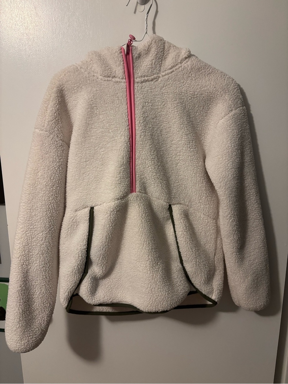 Feminine Cream Soft Girl Sherpa Minimalist Quarter Zip Women’s XL